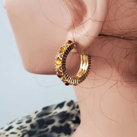 Signed Joan Rivers 3/4 Hoop Earrings with Gold tone and Amber tone Beads - Picture 6 of 10